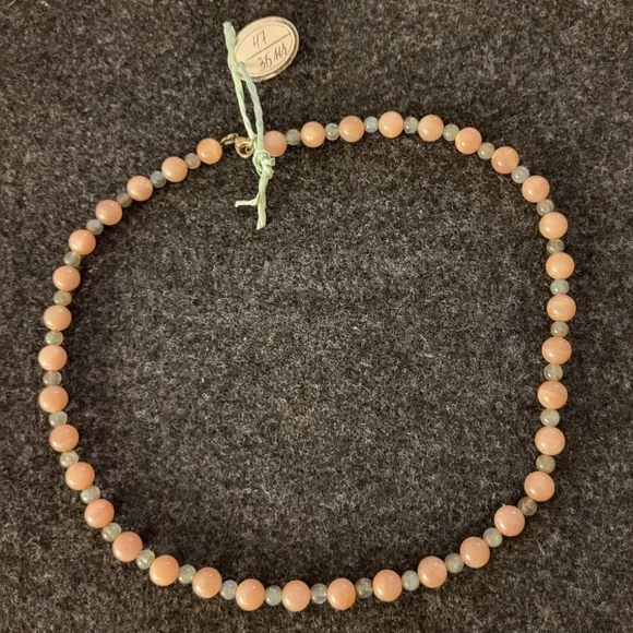 WOMENS NEW NATURAL LABRADORITE GEM PASTEL COLORS 9.5 in NECKLACE - Picture 1 of 2